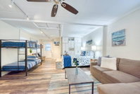 Beautiful Beach House USA Accommodation