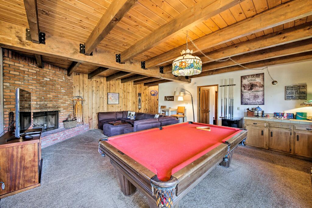 Beautiful Lake Arrowhead Home With 2 Decks & Views! - thumb 3