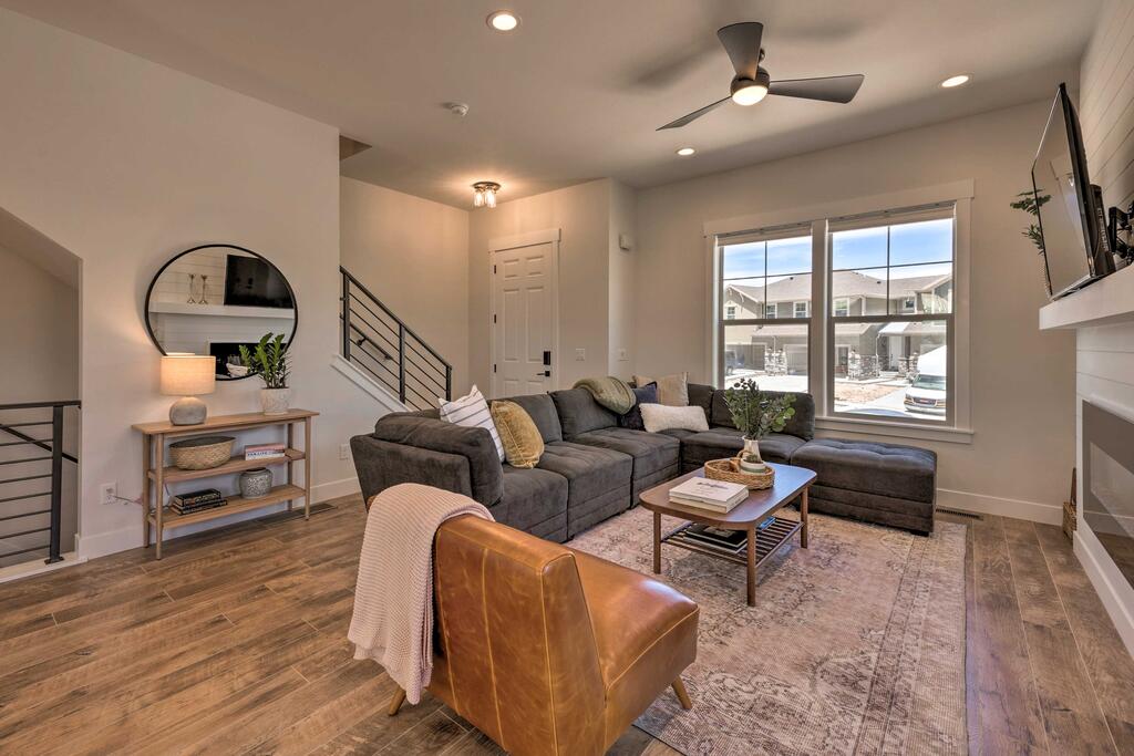Beautiful Modern Townhome - 6 Mi To Park City! - thumb 3