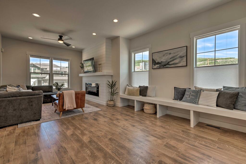 Beautiful Modern Townhome - 6 Mi To Park City! - thumb 1