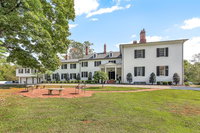 Beautiful Private Summerfield Estate Awaits Your Stay Residence Tourism Bookings