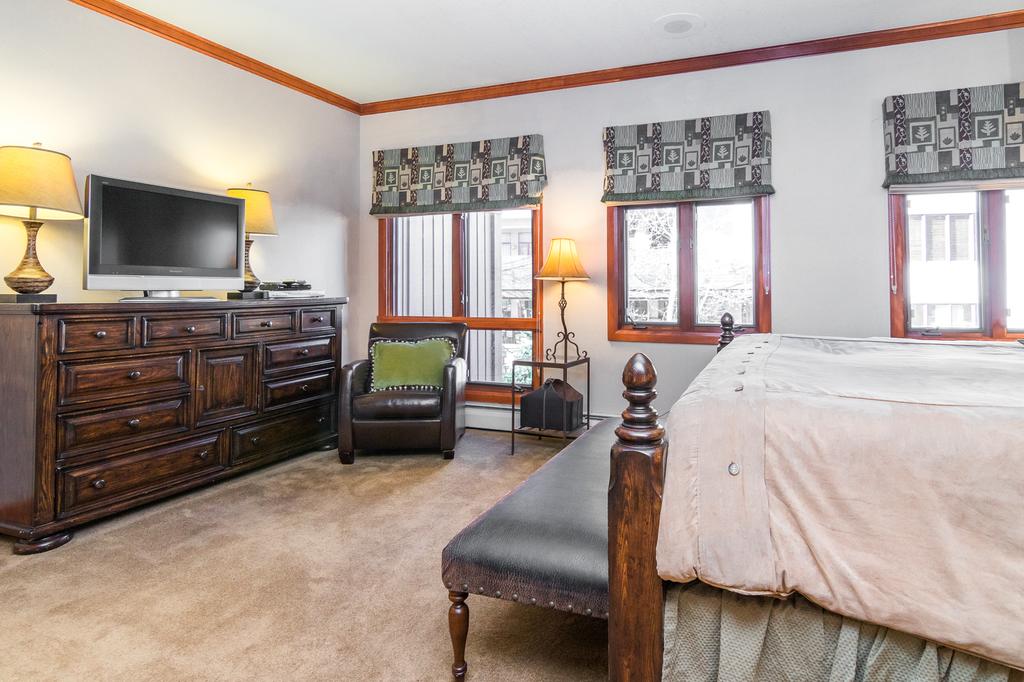 Beaver Creek Condo R-16 - thumb 1