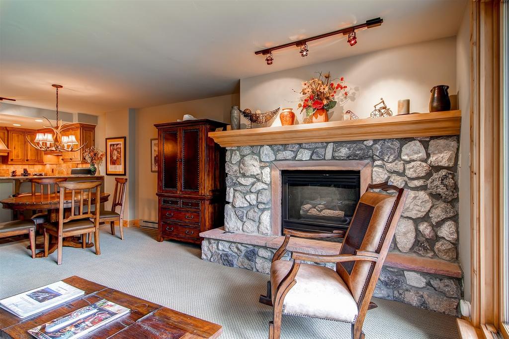 Beaver Creek, 2 Bedroom Condo At The Borders, Ski-in Ski-out, In The Village - thumb 1