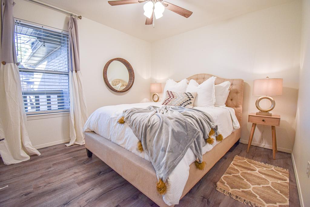 BECK Há—©US 3 BR Near UA CEá‘ŽTRAL Location! - thumb 1