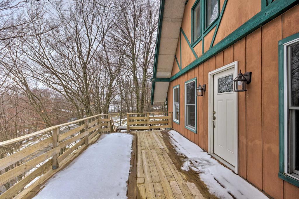 Beech Mtn Home -Fireplace, Deck, Trail Access - thumb 2