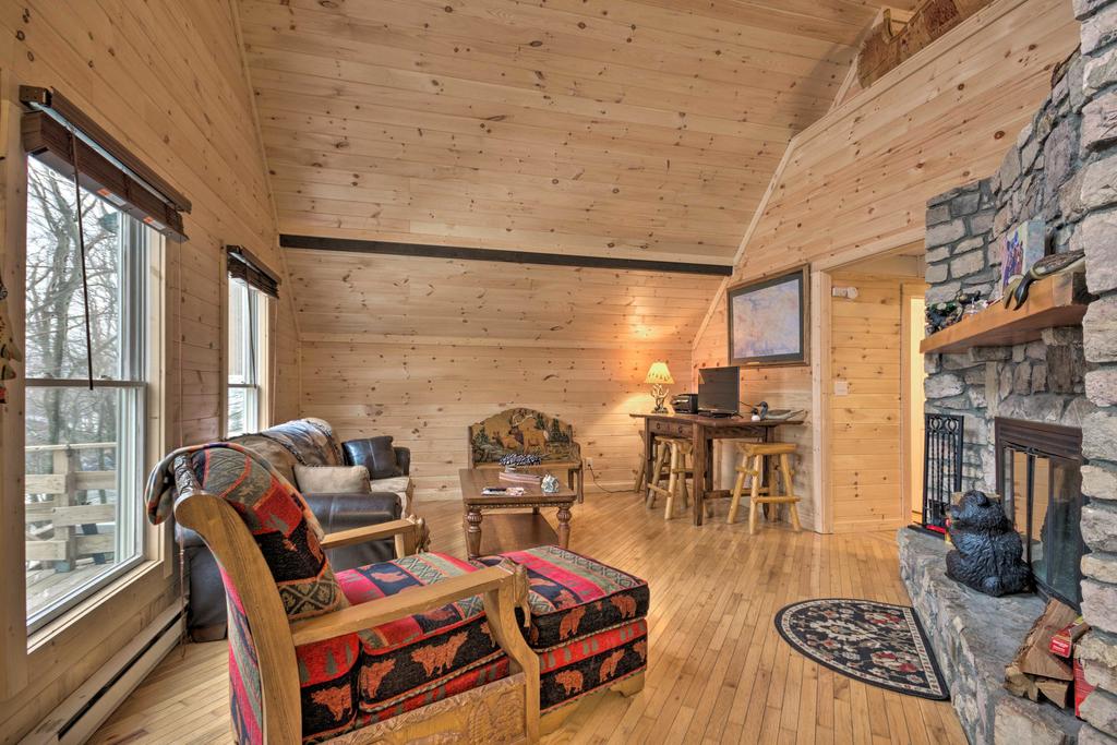 Beech Mtn Home -Fireplace, Deck, Trail Access - thumb 3