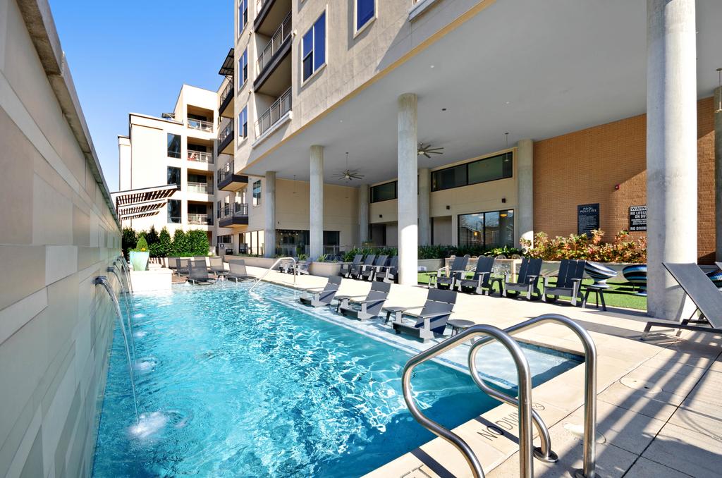 Bell Knox Apartments - thumb 1