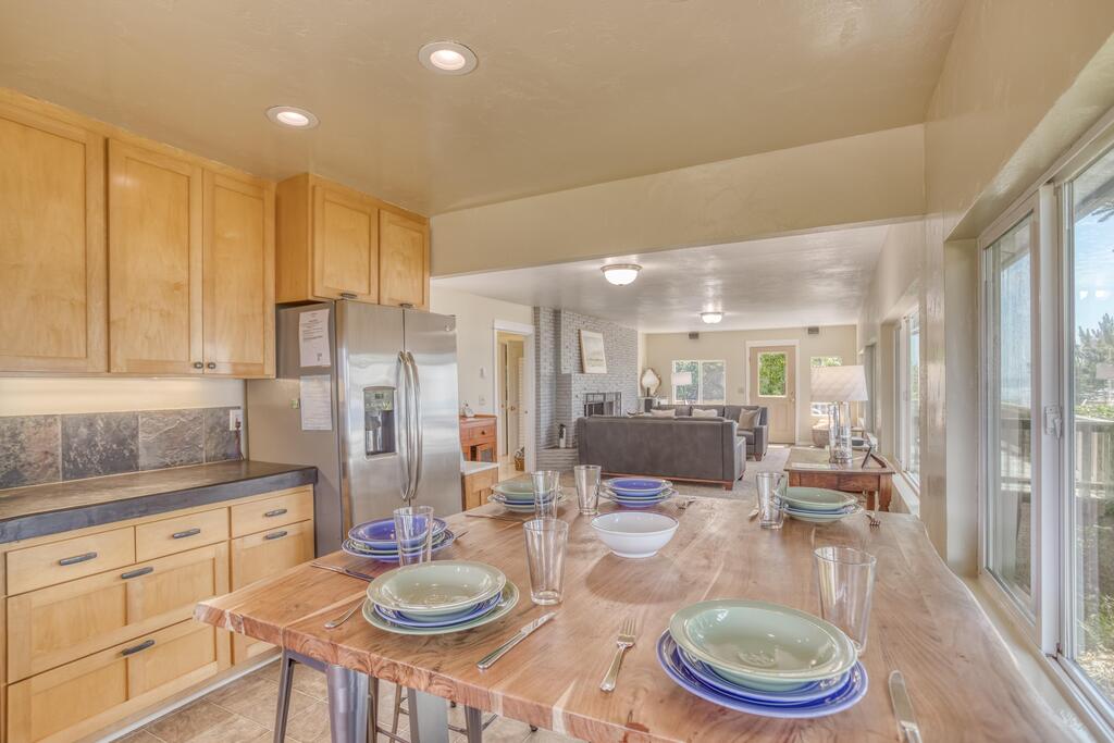 Bertelsen's Barracks - thumb 3