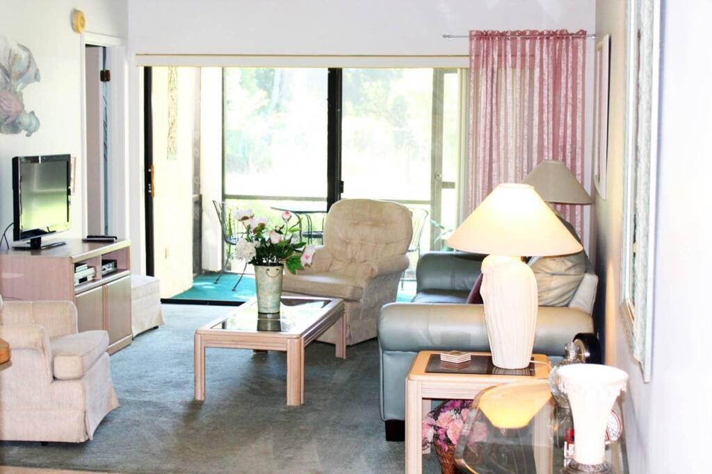 Best Kept Secret Westridge Condo - thumb 3