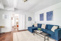 Best Neighborhood Parking Walk to King Street Tourism Bookings