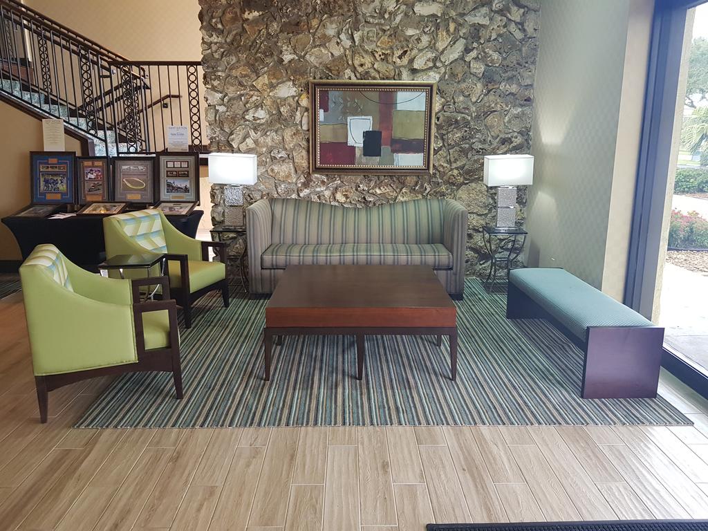 Best Western International Speedway Hotel - thumb 1