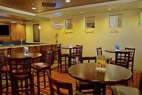 Best Western Legacy Inn & Suites - thumb 1