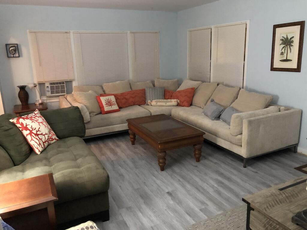 Big Backyard Close To Beach And 95 Lots Of Parking Great Value - thumb 2