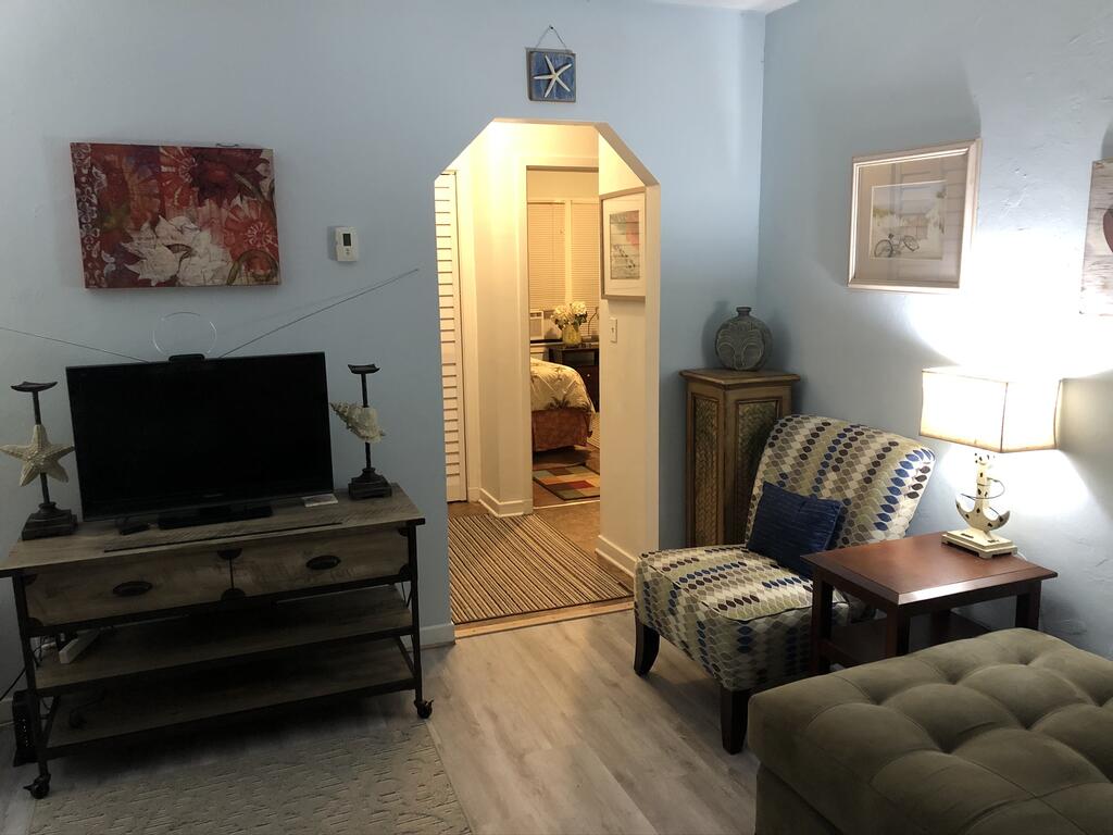 Big Backyard Close To Beach And 95 Lots Of Parking Great Value - thumb 3