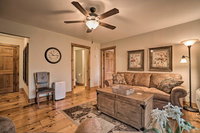 Big Canoe Condo with Lake  Golf Course Access Hotels Santiago