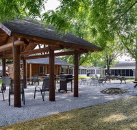 Big River Escape Riverside Cabins - USA Accommodation