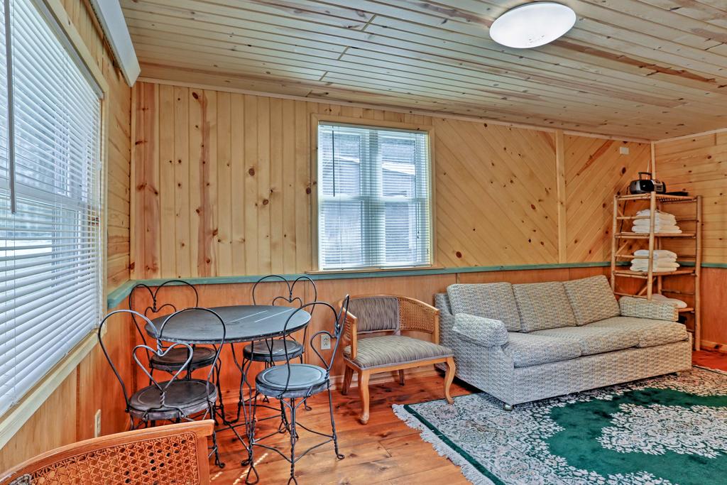 Black Hills Forest Cabin 3 Miles To Hill City! - thumb 2