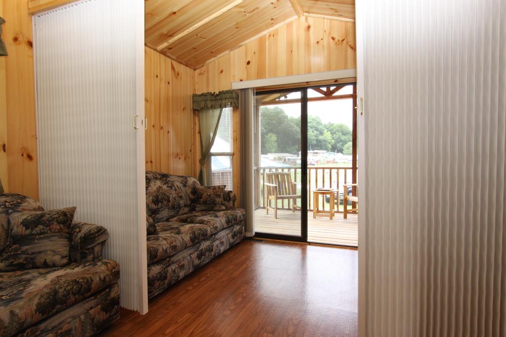 Blackhawk RV Campground Cabin 3 - thumb 1