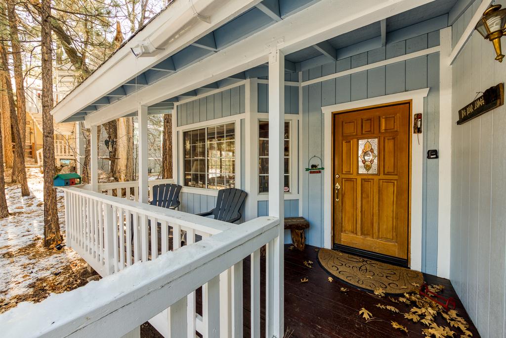 Blue Bear Retreat - thumb 1