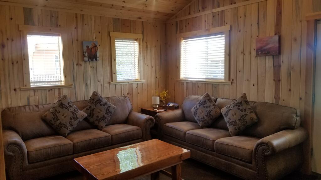 Bluff Gardens - thumb 3