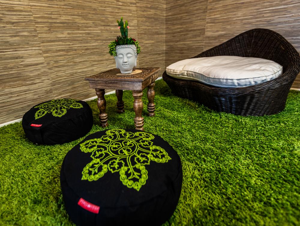 Bohemian Zen Apt|WorkSpace|Cal-King - thumb 1