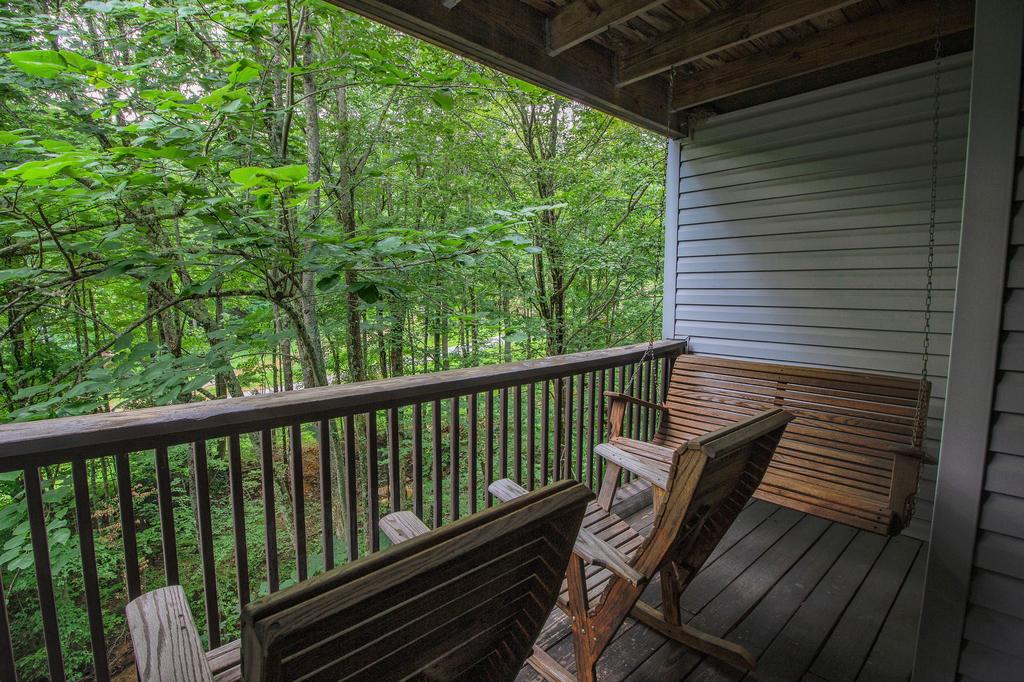 Branches 11 - thumb 2