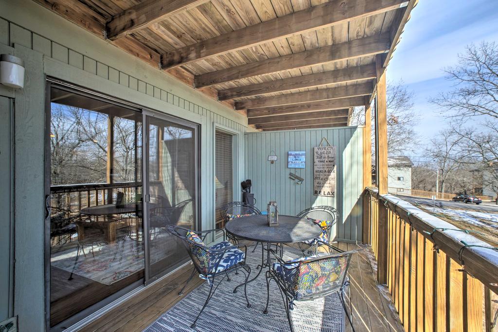 Branson West Condo With Pools Near Silver Dollar City - thumb 3