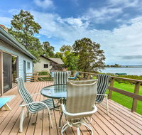 Breezy Point Family House with Dock on Pelican Lake - Tourism Bookings
