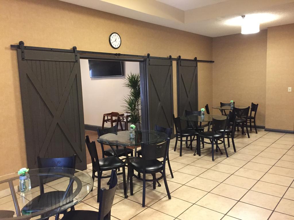 Brentwood Suites - thumb 3