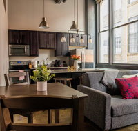 Bright Strip District Apartments by Frontdesk - Tourism Bookings