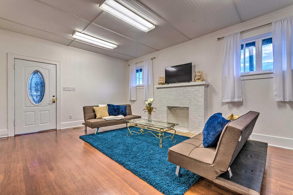 Bright Updated Home, 1 Mi To Hot Springs NP! - thumb 3