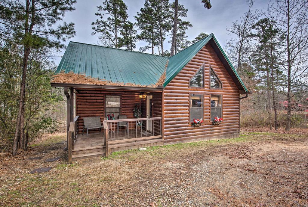 Broken Bow Cabin With Hot Tub & Fire Pit By Lake - thumb 2