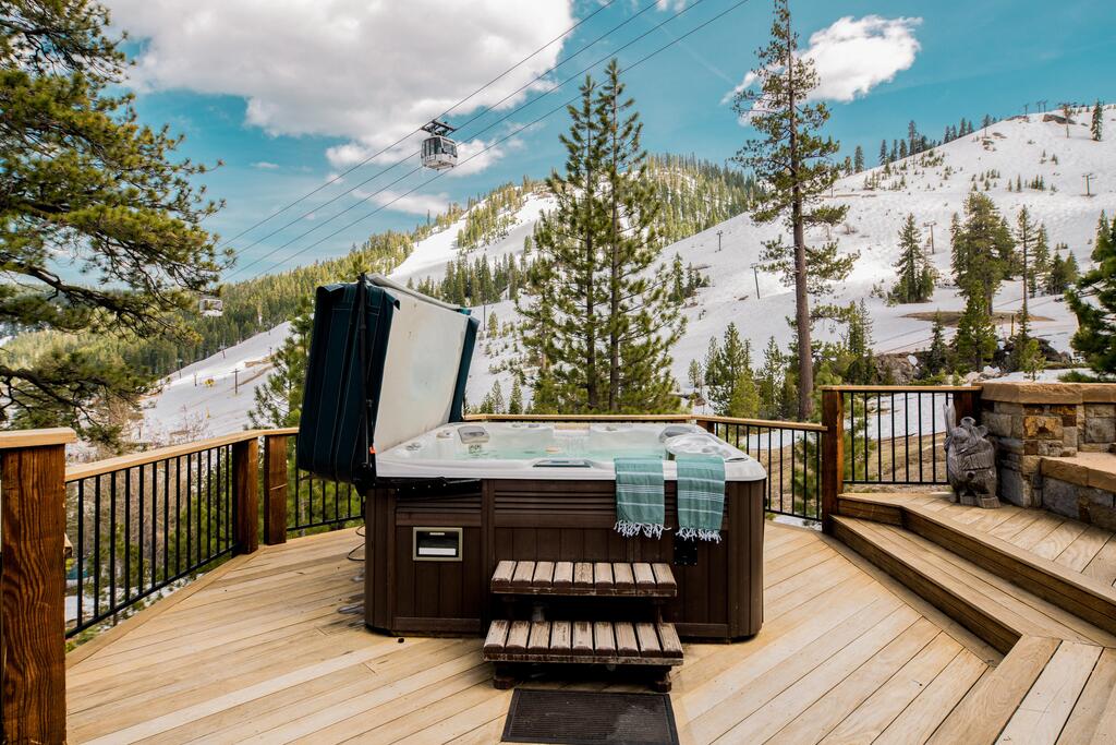 Bronson By AvantStay - thumb 0