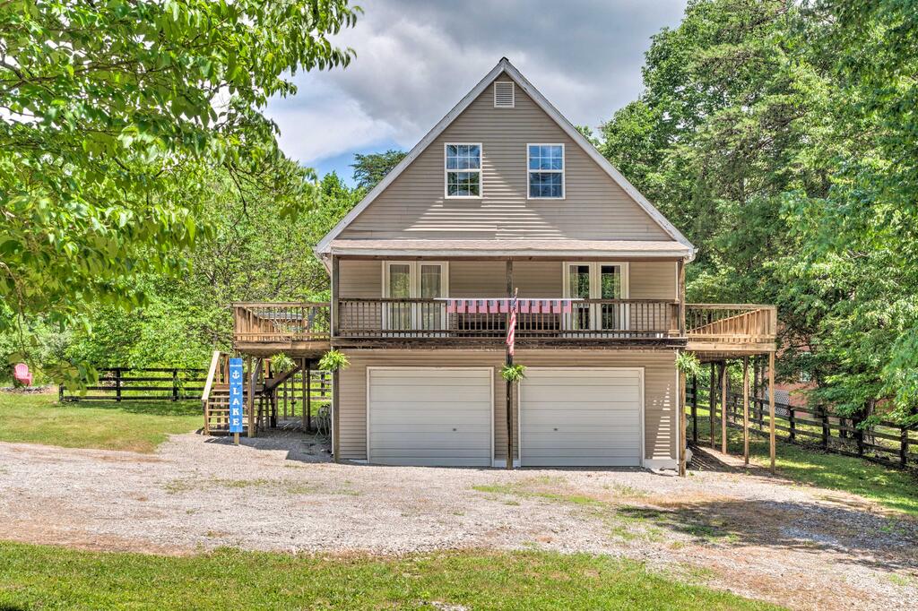 Bucolic Cottage With Fire Pit, 2 Mi To Marina! - thumb 3