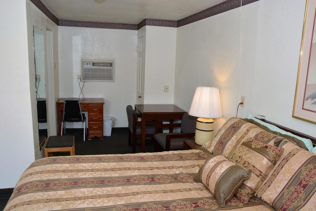 Budget Inn Of Brownfield - thumb 2