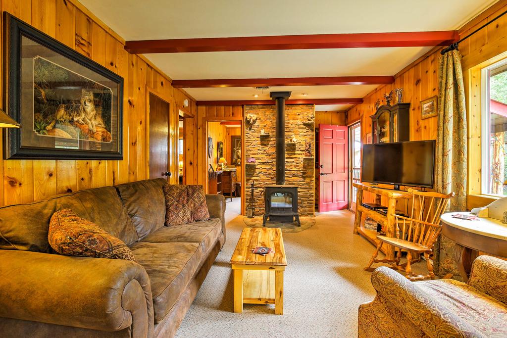 Buena Vista Cabin With Yard And Fire Pit-Steps To Creek - thumb 0