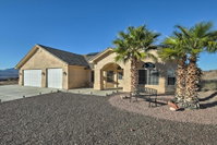 Bullhead City Home with Mtn Views Custom Pool and Spa Tourism Bookings