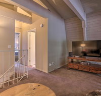 Cabin w/ Deck  BBQ - 1 Block to Lake Tahoe - USA Accommodation