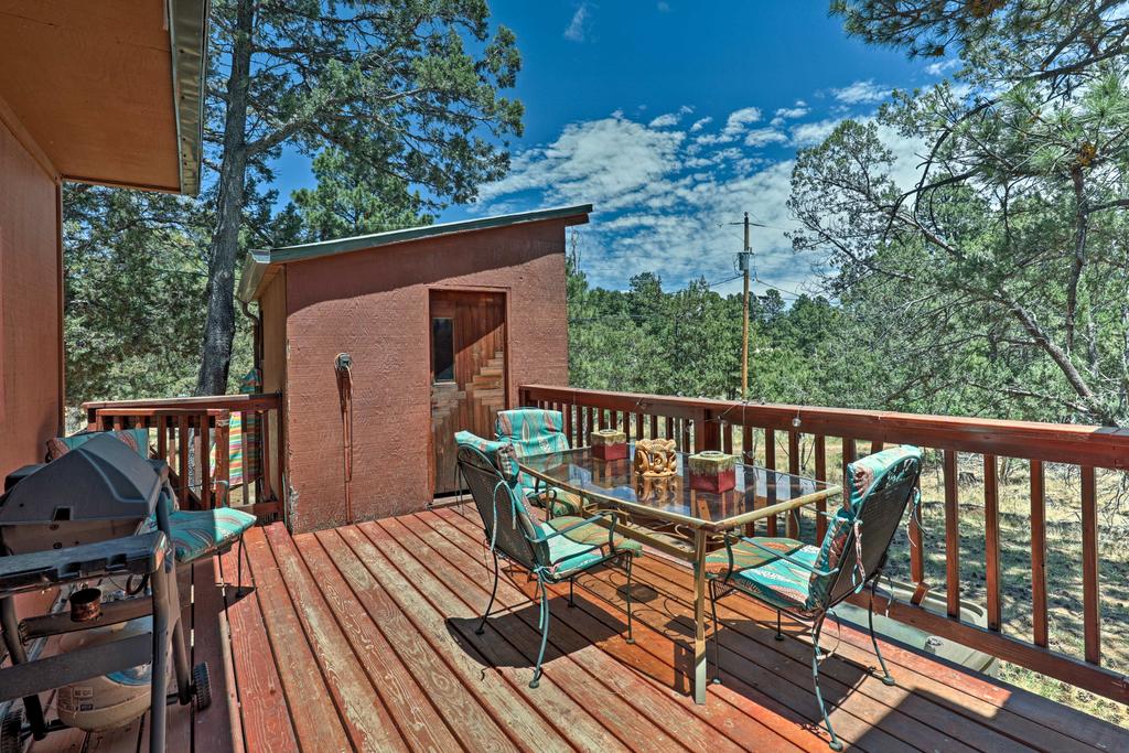 Cabin With Deck & Hot Tub - 2 Miles To Ski Apache! - thumb 1