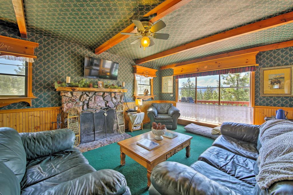 Cabin With Deck & Views Steps From Big Bear Lake - thumb 2