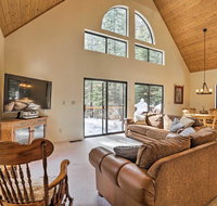 Cabin with Deck - 4 Mi to Soda Springs Mountain - Tourism Bookings