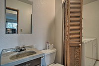 Cabin with Mtn  Tree Views-1 Mile to Lake Arrowhead Hotels Santiago