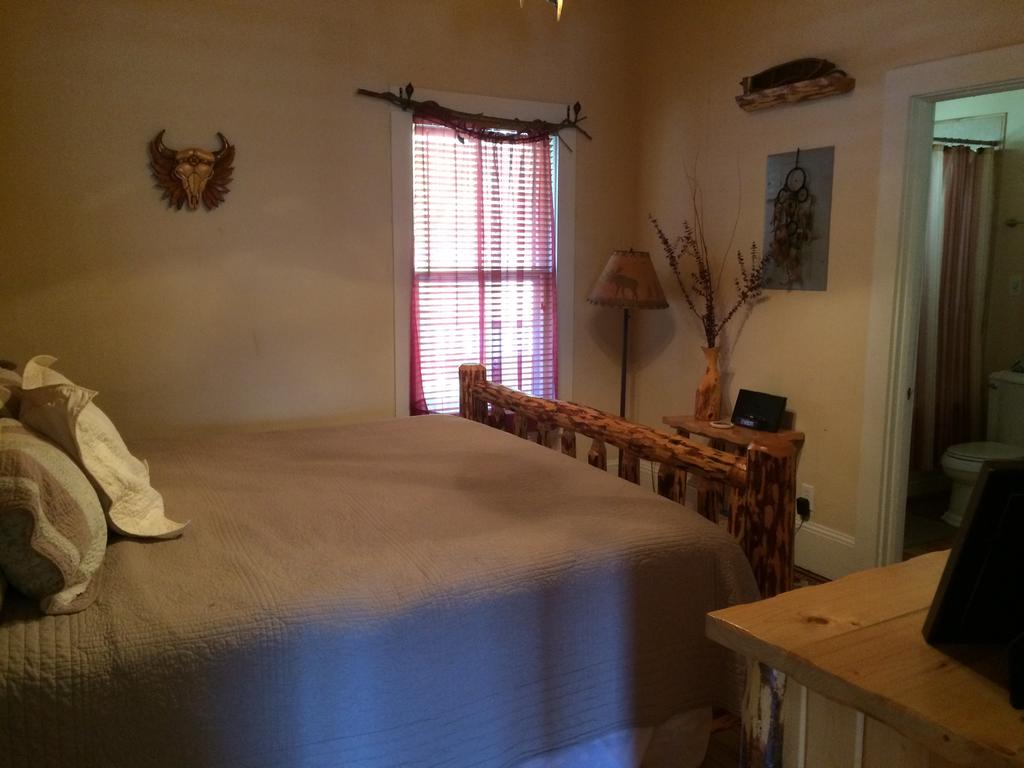 Calhoun House Inn & Suites - thumb 1