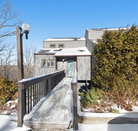 Camelback 302 - USA Accommodation