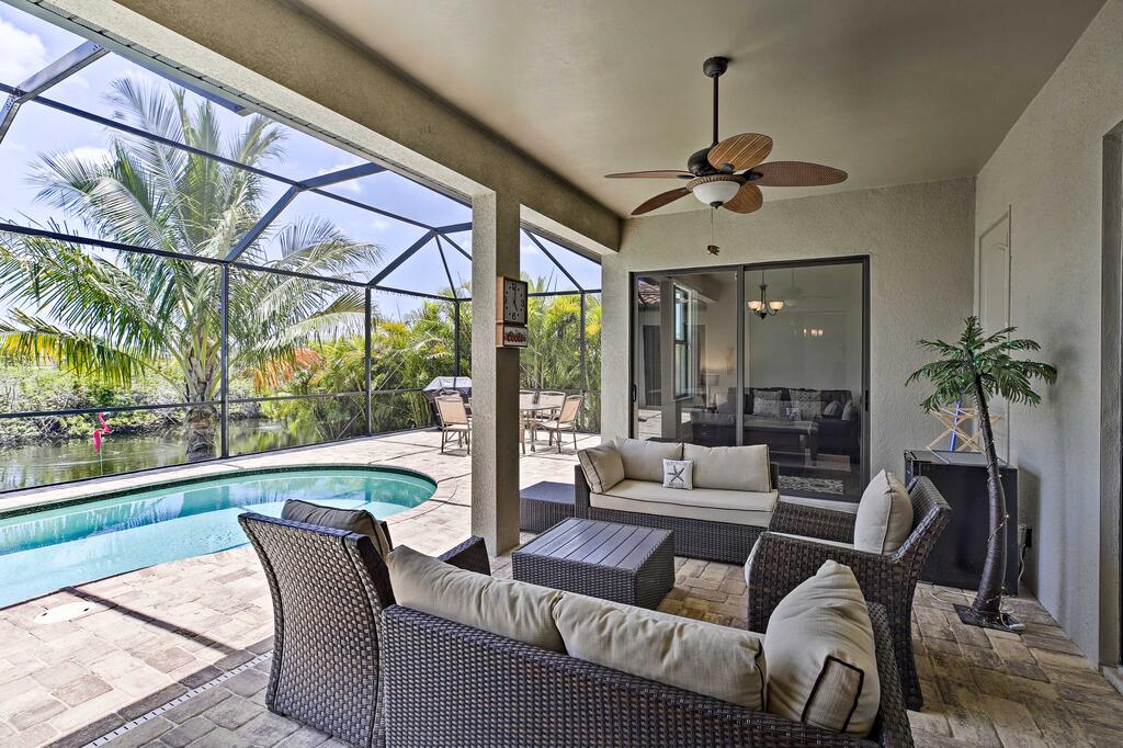 Canalfront Outdoor Paradise - Pool, BBQ & Dock - thumb 0