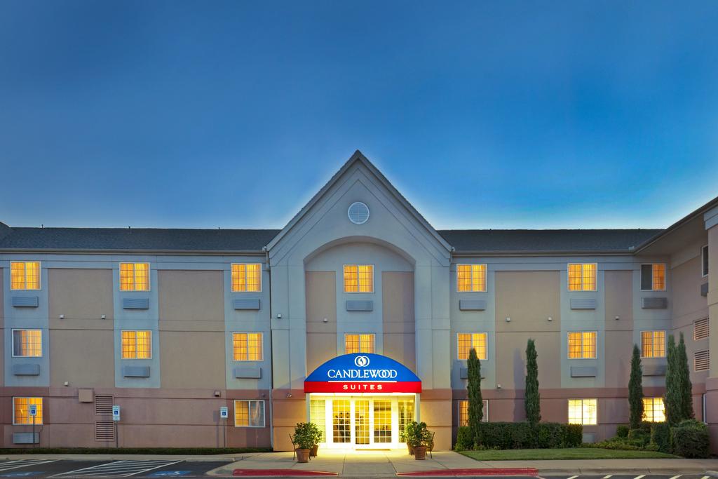 Candlewood Suites Dallas -By The Galleria - thumb 0