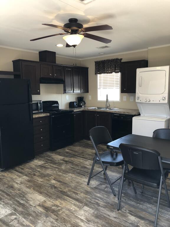 Caprock Lodge, LLC - thumb 1