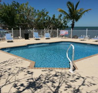 Captain Pip's Marina & Hideaway - Tourism Bookings