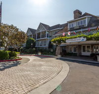 Carlsbad Inn Beach Resort - USA Accommodation