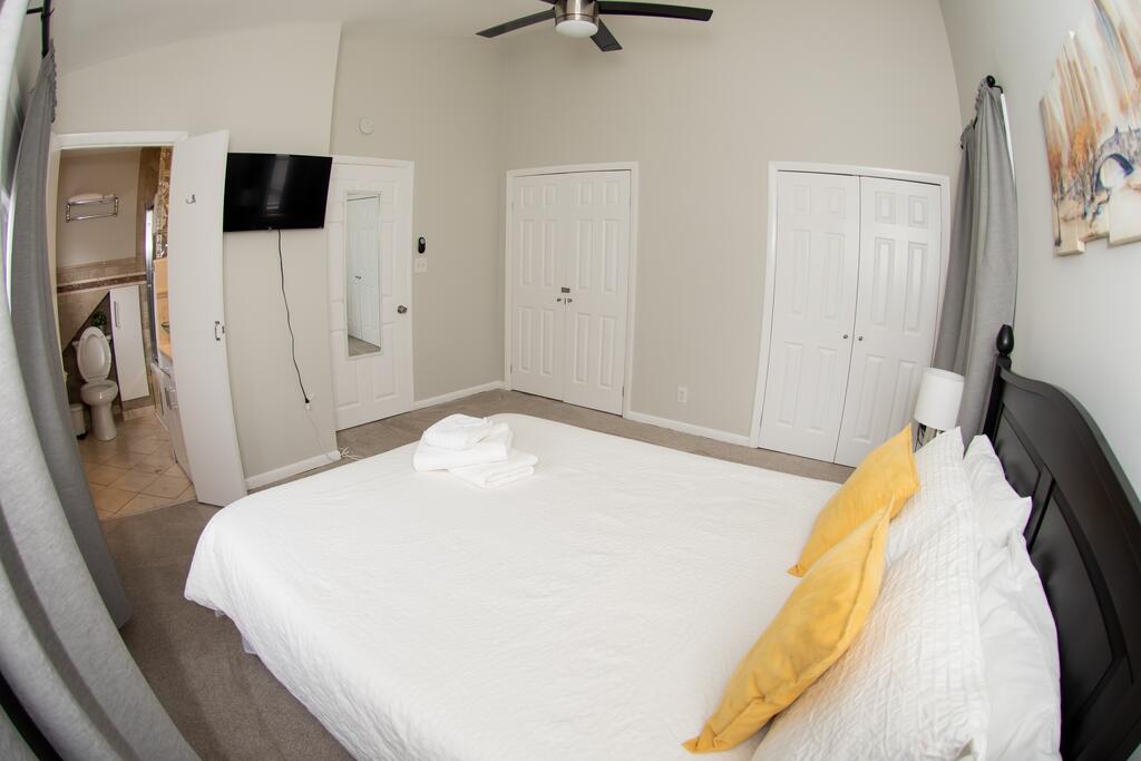 Casino, TD Garder, Free Parking, Encore Casino, Logan Airport - thumb 1